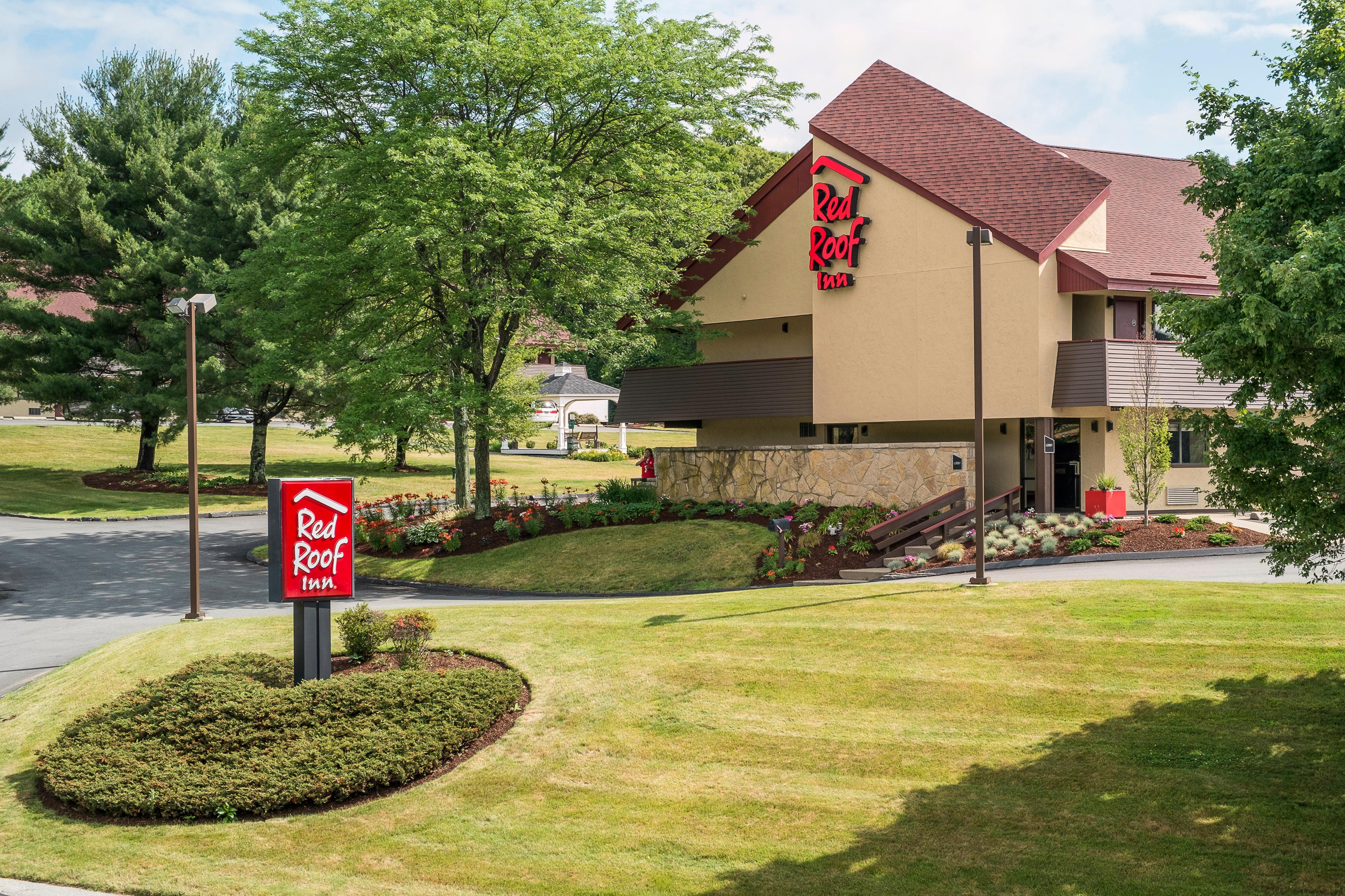 Red Roof Inn Boston - Southborough/Worcester Exterior photo